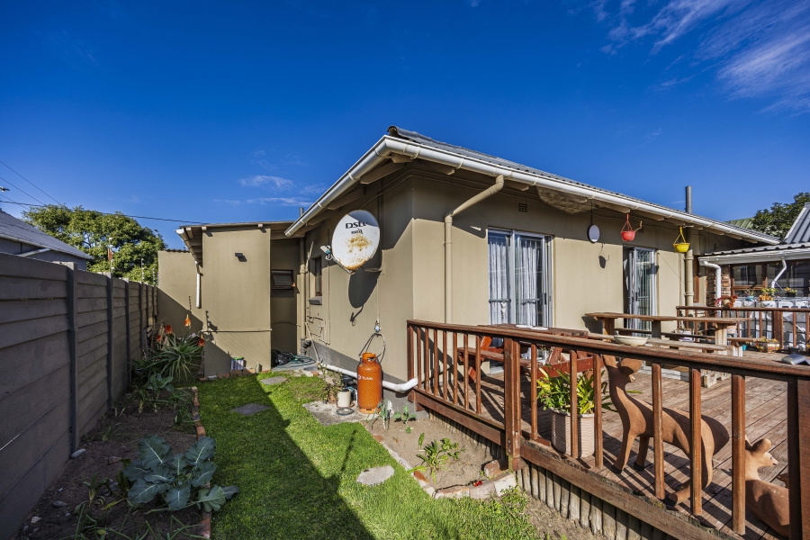 3 Bedroom Property for Sale in Greenfields Eastern Cape